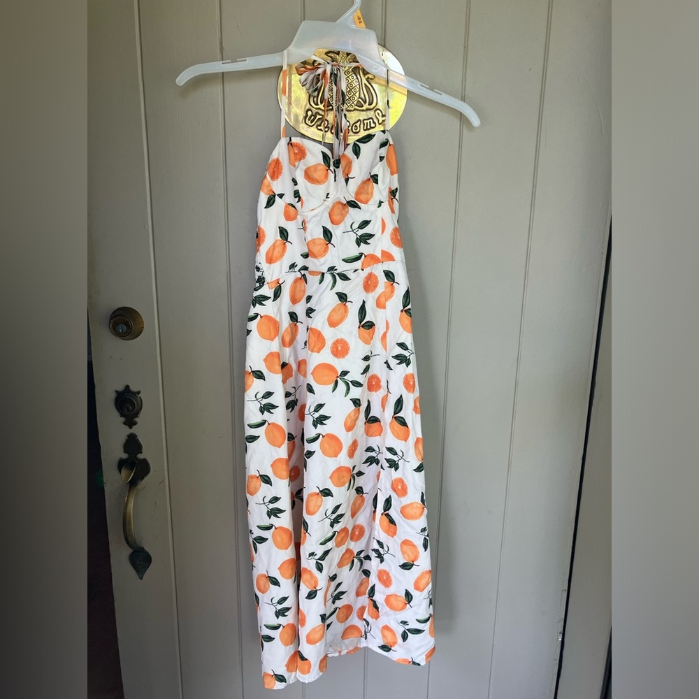 Structured pin up style dress with lemons and oranges - Picture 2 of 6
